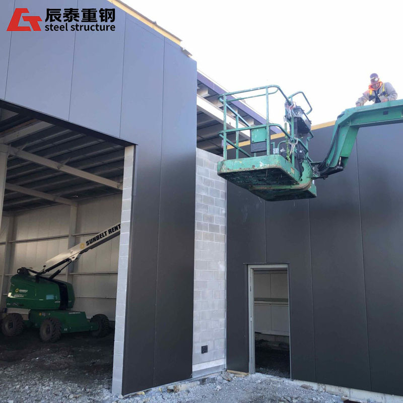 Atelier de construction en acier Grand gratte-ciel Hangar préfabriqué avec structure secondaire