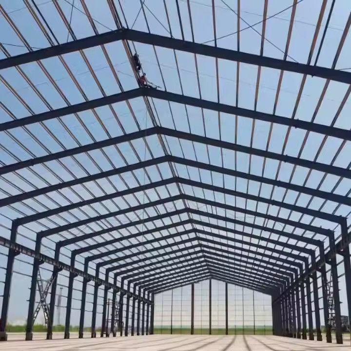Windbestendige voorgefabriceerde staalopslag voor de bouw van kustgebieden
