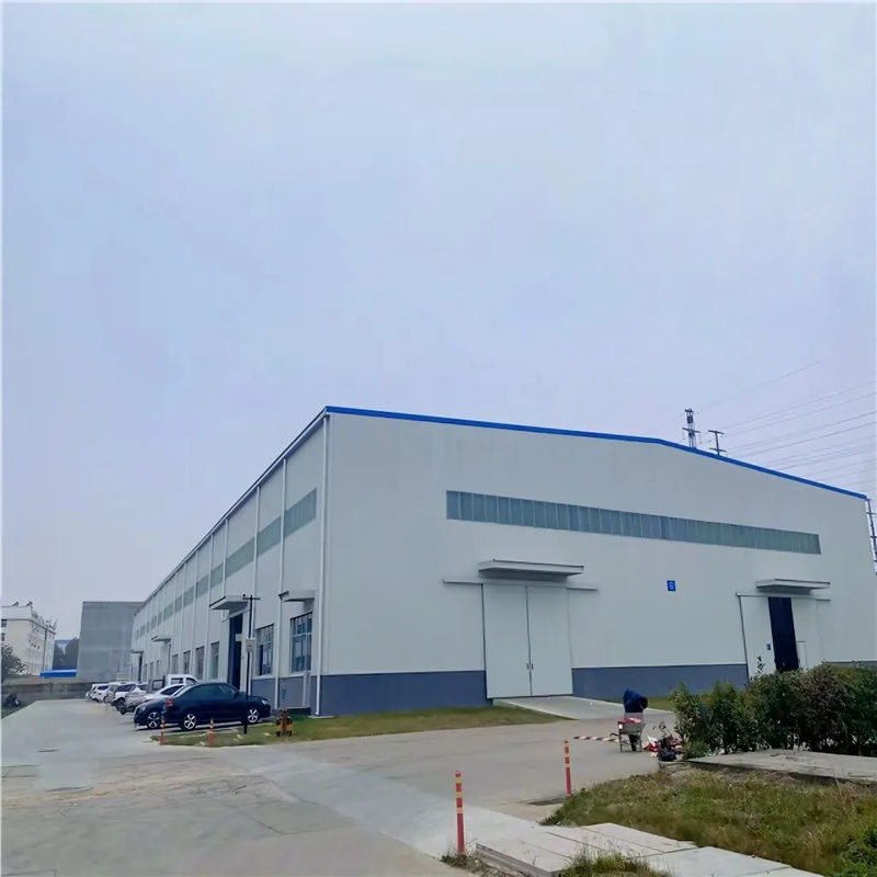 Modern Heavy Pre Engineered Steel Structure Warehouse Building With Q235 Main Steel And Glass Wool Insulation
